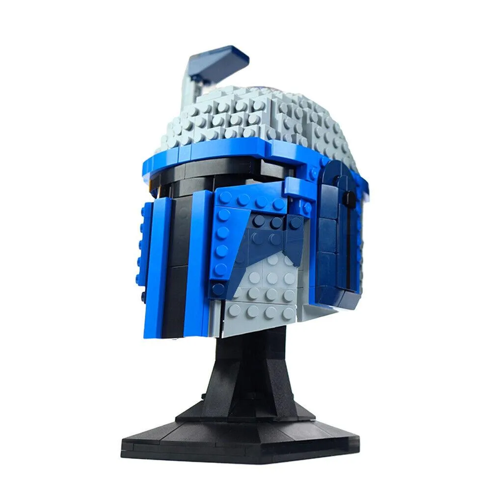 ZITIANYOUBUILD ZITIANYOUBUILD Helmet Bust 579 Pieces Building Toy — product photo