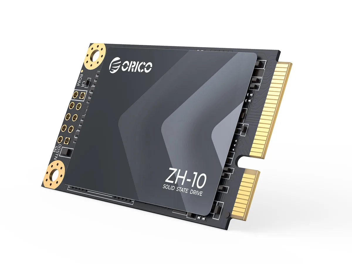 Green circuit board mSATA SSD 50.8 by 30 by 3 mm