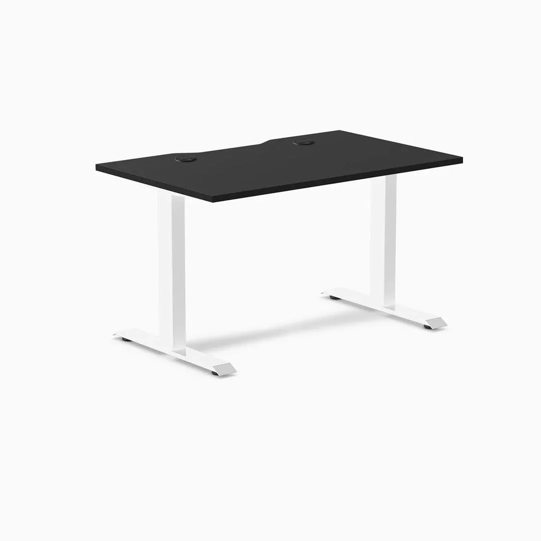 Desky Desky Zero Scalloped Laminate Office Desk Black/White 47.2 x 29.5 in with Grommets — product photo