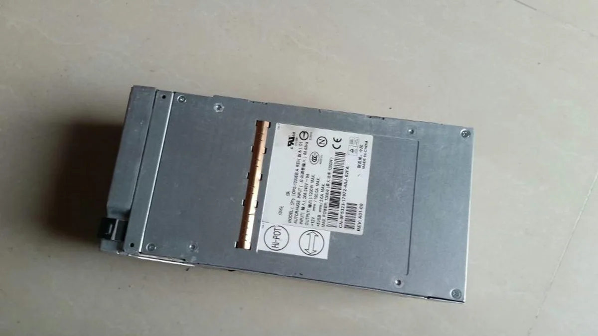 OIAGLH OIAGLH PowerEdge 1855 1200W Power Supply F5323 — product photo