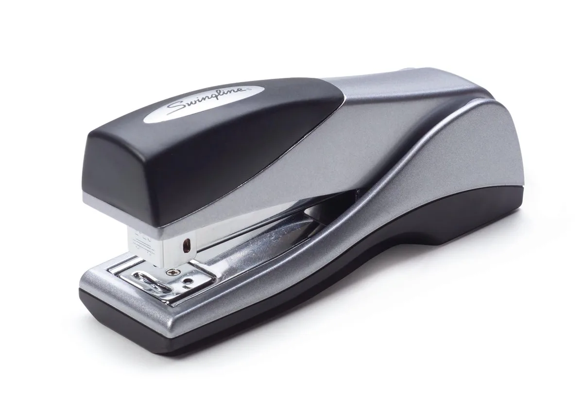  Swingline Optima Grip Compact Stapler S7087816 Silver 25 Sheet — product photo