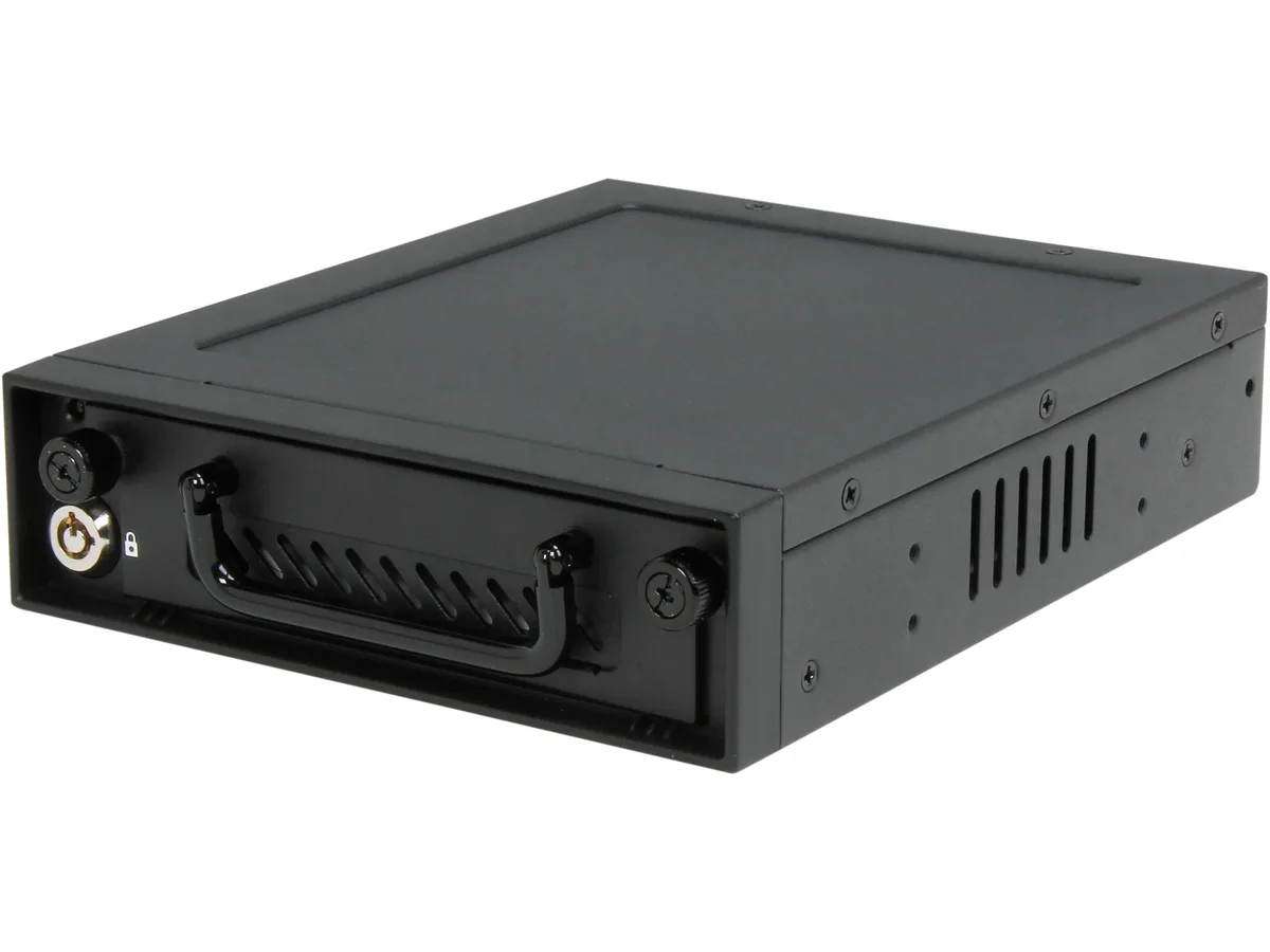 iStarUSA Inc. iStarUSA Inc. T-G525-SS 5.25" to 3.5" SATA/SAS 6.0 Gb/s Hotswap Cage server accessory — product photo
