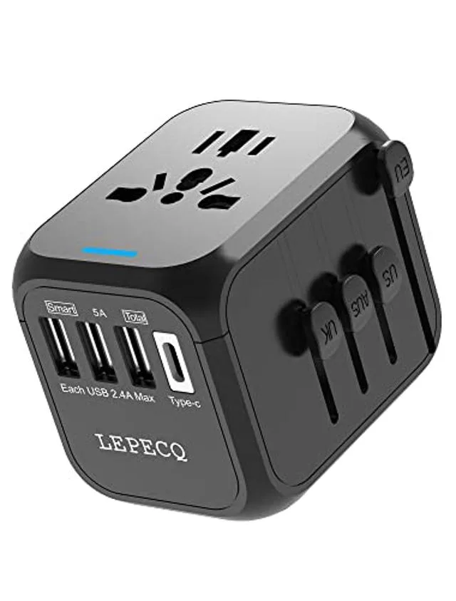 ONETAK ONETAK Universal Travel Adapter 3 USB 1 Type-C 150 Countries — product photo