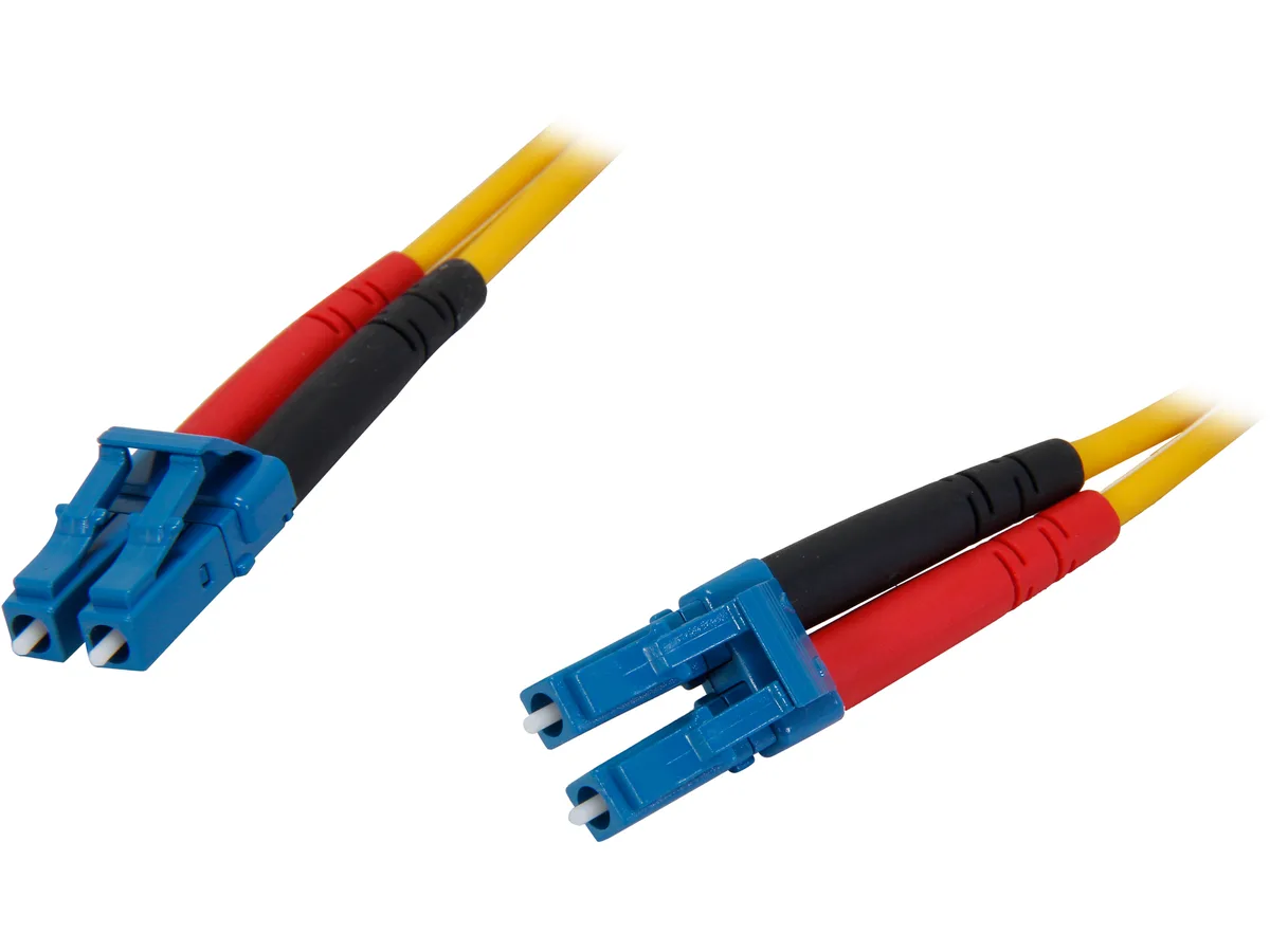 Yellow duplex single-mode fibre patch cable with LC connectors, 3.3 ft