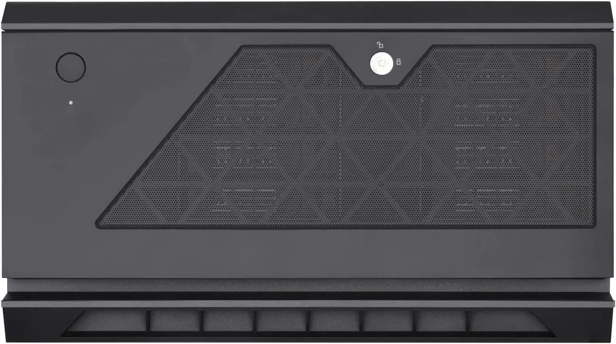 Silverstone Silverstone CS381 8-Bay SAS-12G Server Chassis 28L — product photo