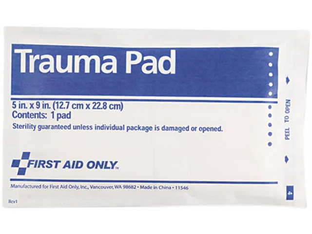 First Aid Only First Aid Only FAE-5012 Trauma Pad 5" x 9" cleaning — product photo