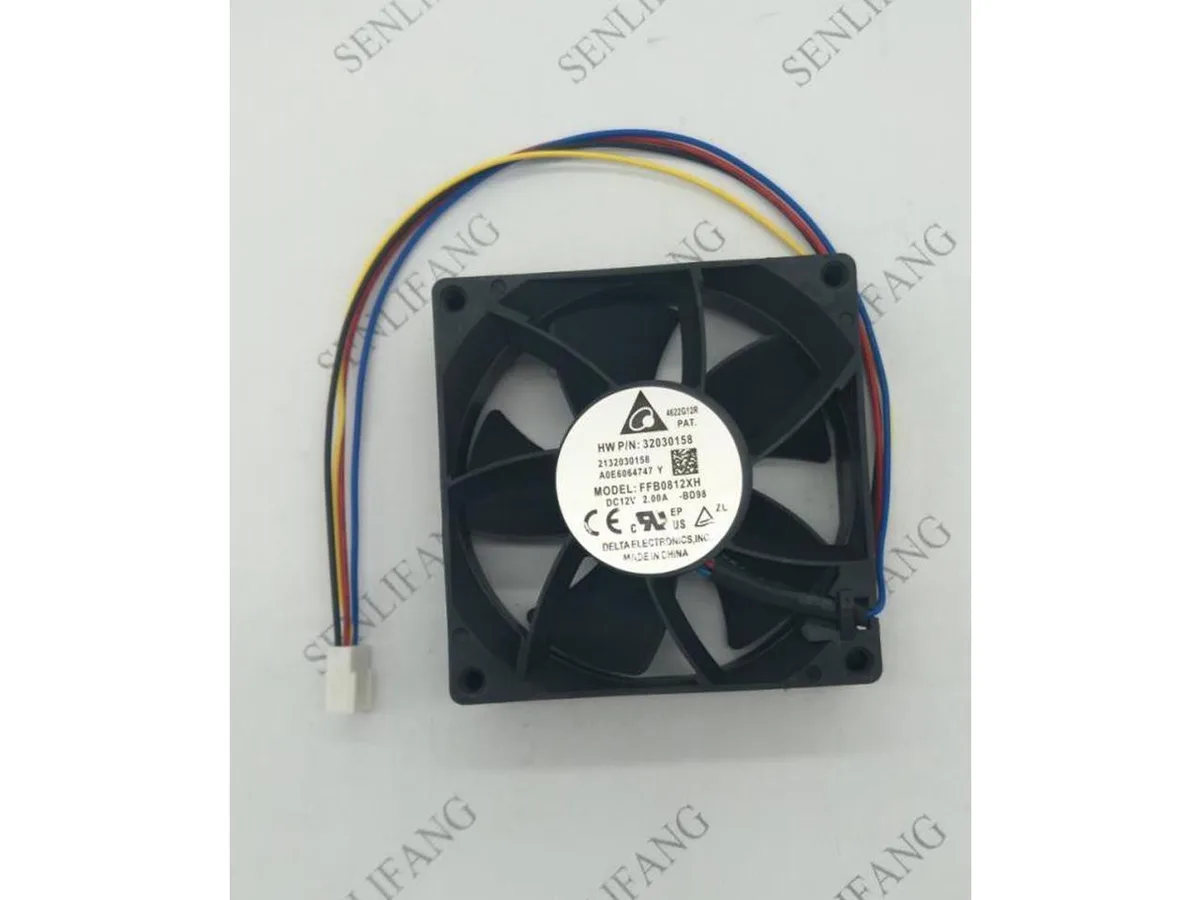 Fans Fans FFB0812XH 8025 12V 2.00A four-wire case fan — product photo