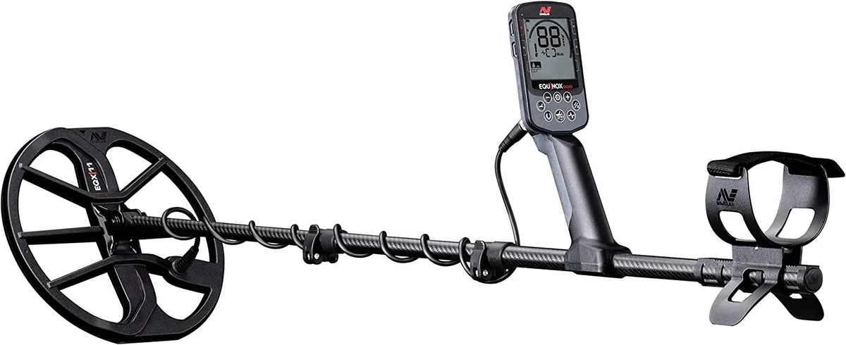 Minelab Minelab Equinox 900 with EQX 11 and EQX 6 Coils — product photo