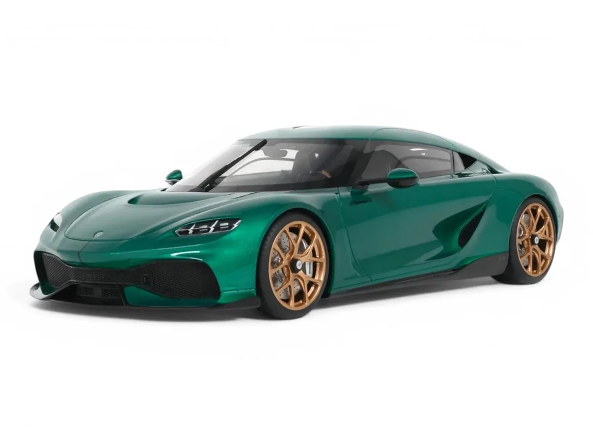 GT Spirit GT Spirit 2024 Koenigsegg Gemera Racing Green Metallic 1/18 hobby collectible — product photo