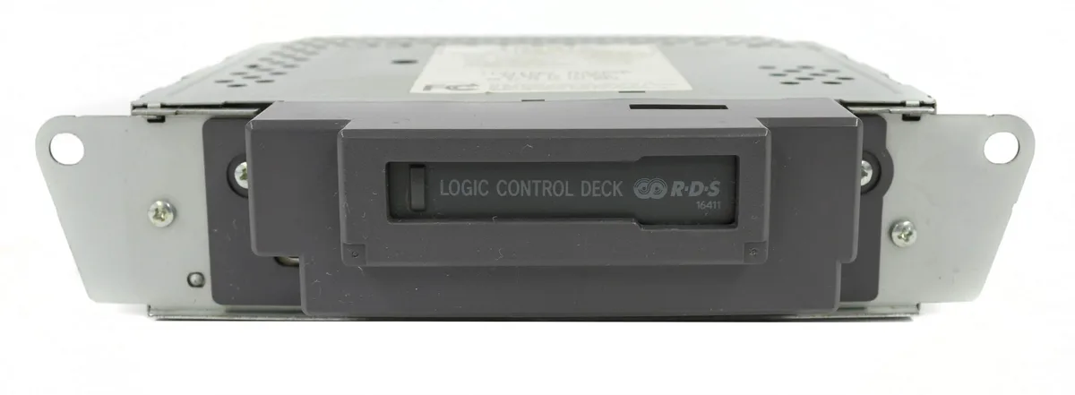 1 Factory Radio 1 Factory Radio Cassette Receiver 86120-47030 Face 16411 2001-2003 Toyota Prius — product photo