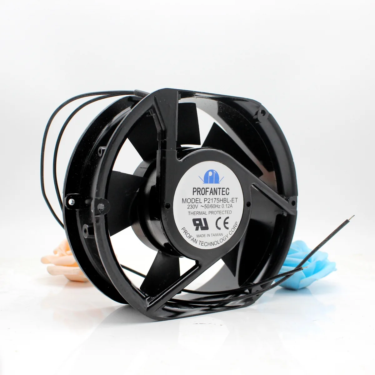 Fans Fans P2175HBT-ETSSpecification case fan 172x150x38mm 220V 25W 2800RPM 202CFM 51dB — product photo