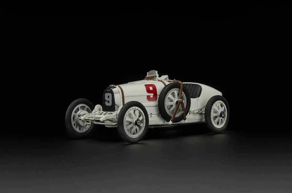 CMC International CMC Bugatti T35 #9 Germany Limited Edition 1/18 Diecast 800 pieces — product photo