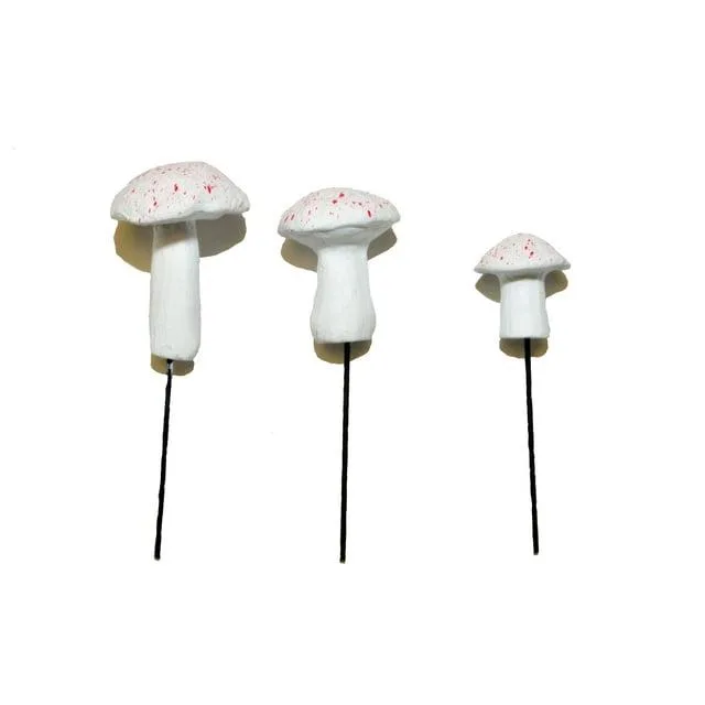 G &amp; F Products G &amp; F Products 10025WH Garden Miniature Mushrooms .5 .75 1.25 White — product photo