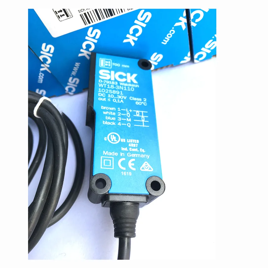 Sick Sick WT18-3N110 NPN Photoelectric Sensor — product photo