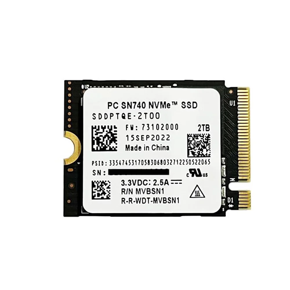 FYUU FYUU SN740 2TB M.2 2230 internal SSD — product photo