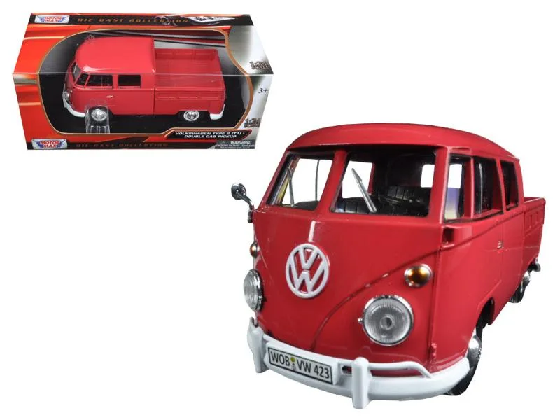 MOTORMAX MOTORMAX Volkswagen Type 2 T1 Double Cab Pickup Wax Red 1/24 vehicle — product photo