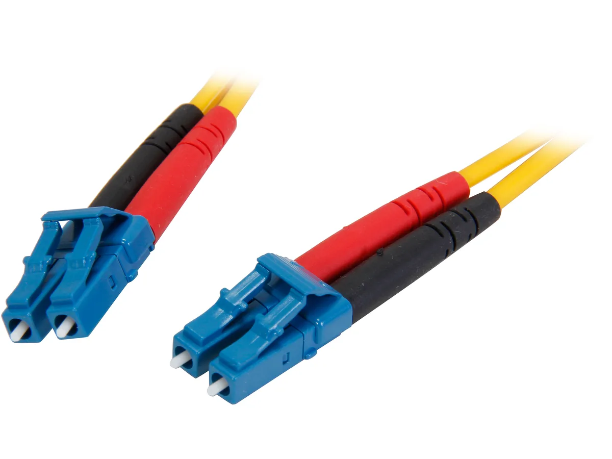 STARTECH STARTECH SMFIBLCLC4 13.12 ft Single Mode Duplex LC-LC fibre optic cable — product photo