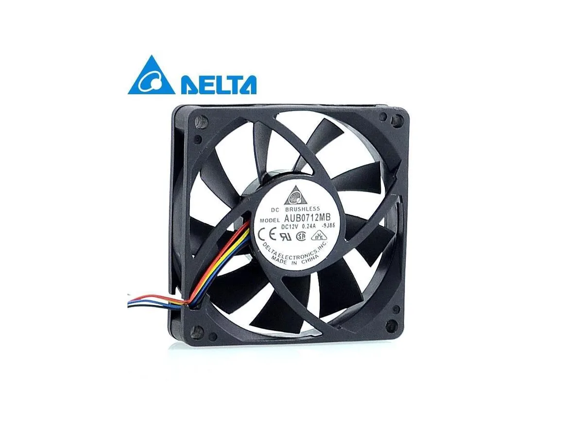 Fans Fans AUB0712MB 7015 12V .24A 70x70x15mm 4-pin PWM case fan — product photo
