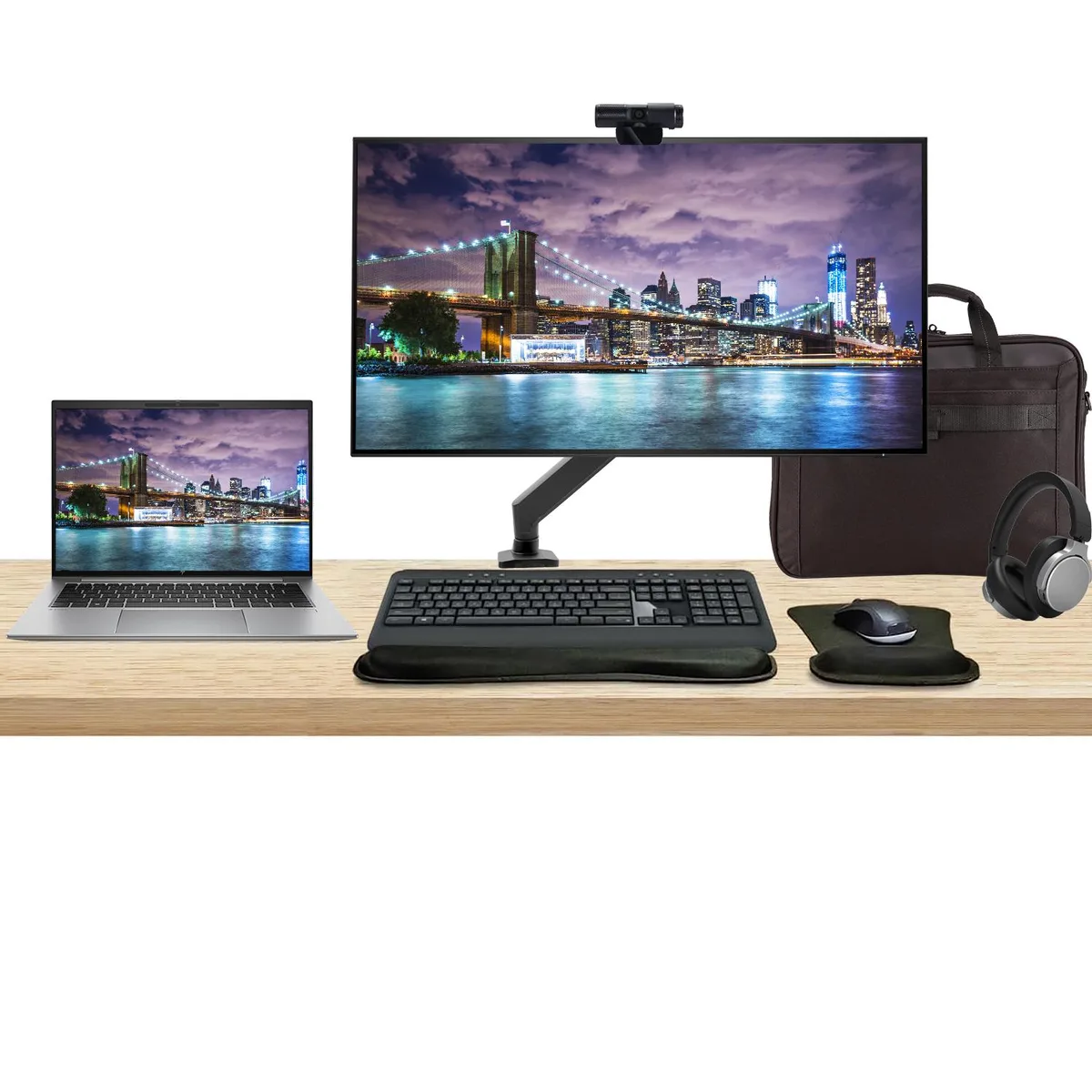 HP HP ZBook Firefly G10 14" Touchscreen i7-1360P 16GB 512GB + Z32k 32" 4K Monitor Bundle — product photo