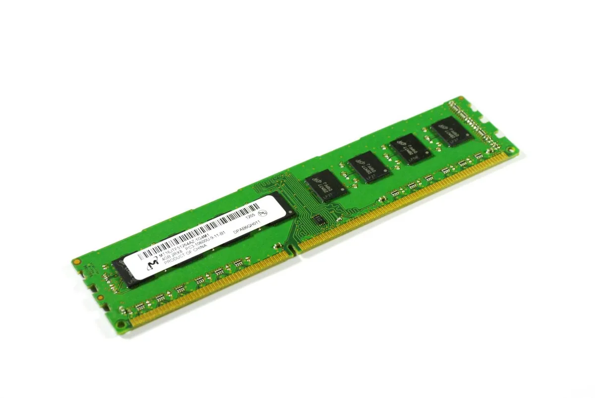 Micron Technology, Inc. Micron Technology, Inc. MT16JTF51264AZ-1G4D1 4GB DDR3 1333MHz 240-pin desktop RAM — product photo