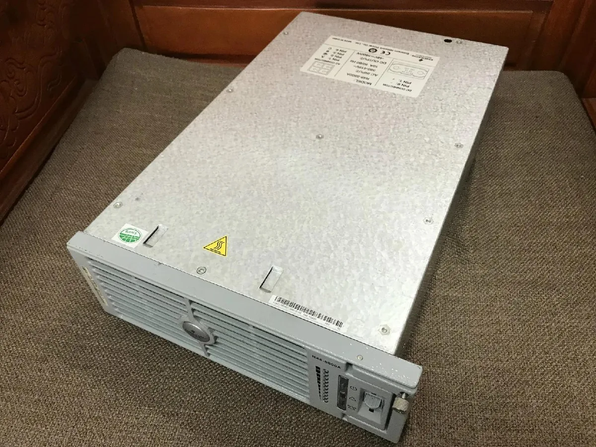 Supersuperuncle Supersuperuncle R48-5800A 48V 5800W server power supply — product photo