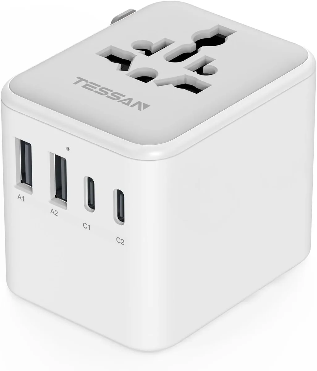 BASEUS BASEUS Universal Travel Adapter 2 USB-C 2 USB-A AC Adapter — product photo