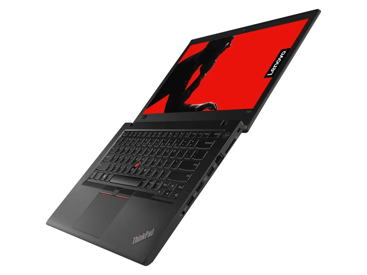 Lenovo Canada Lenovo Canada ThinkPad T480 2-in-1 laptop 14" Core i5-7300U 8GB 256GB — product photo