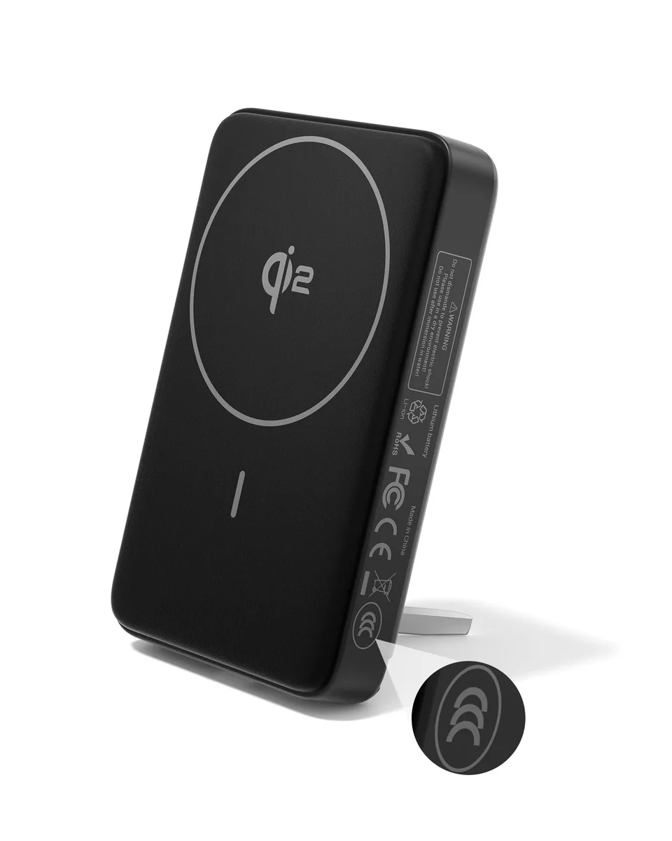  Pisen TP-D101 10000mAh Qi2 15W Wireless 30W USB-C Power Bank — product photo