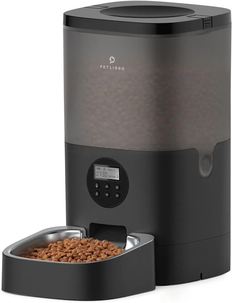 Black transparent 6L automatic dog feeder with LCD screen and voice recorder