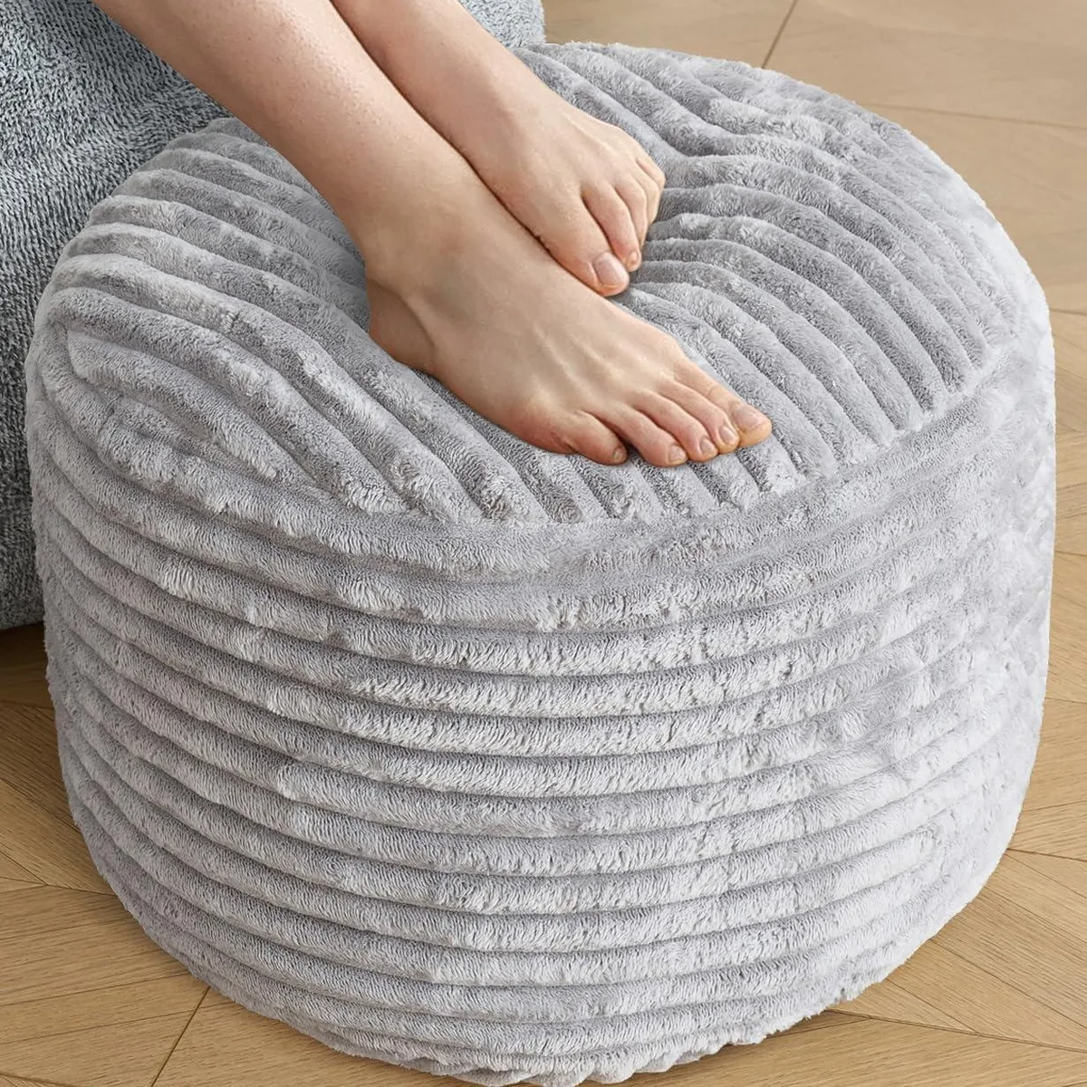  SHOUREN Round Corduroy Ottoman 18 x 14 in Light Grey — product photo