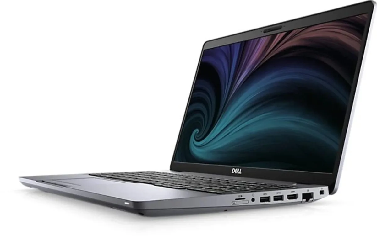 DELL DELL LTDE5511i5G108512HD Latitude 5511 laptop i5-10400H 8GB 512GB 15.6" HD W10P Silver — product photo