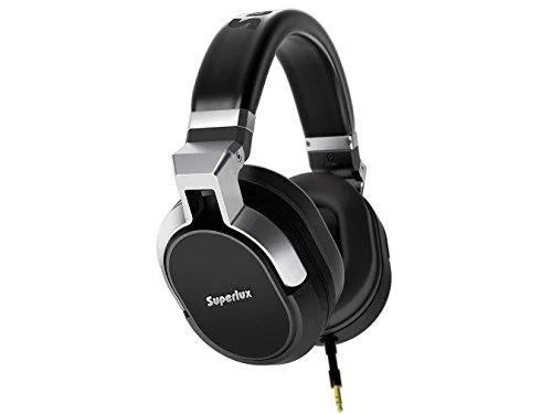 Superlux Superlux HD-685 closed-back studio headphones 40mm drivers — product photo