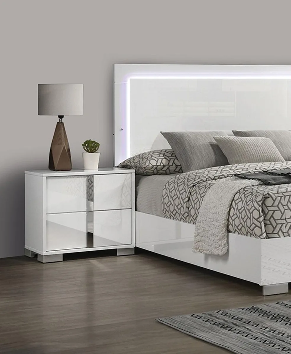 tuphen tuphen Bedroom Set White Nightstand 23.5W 15.5D 22H — product photo