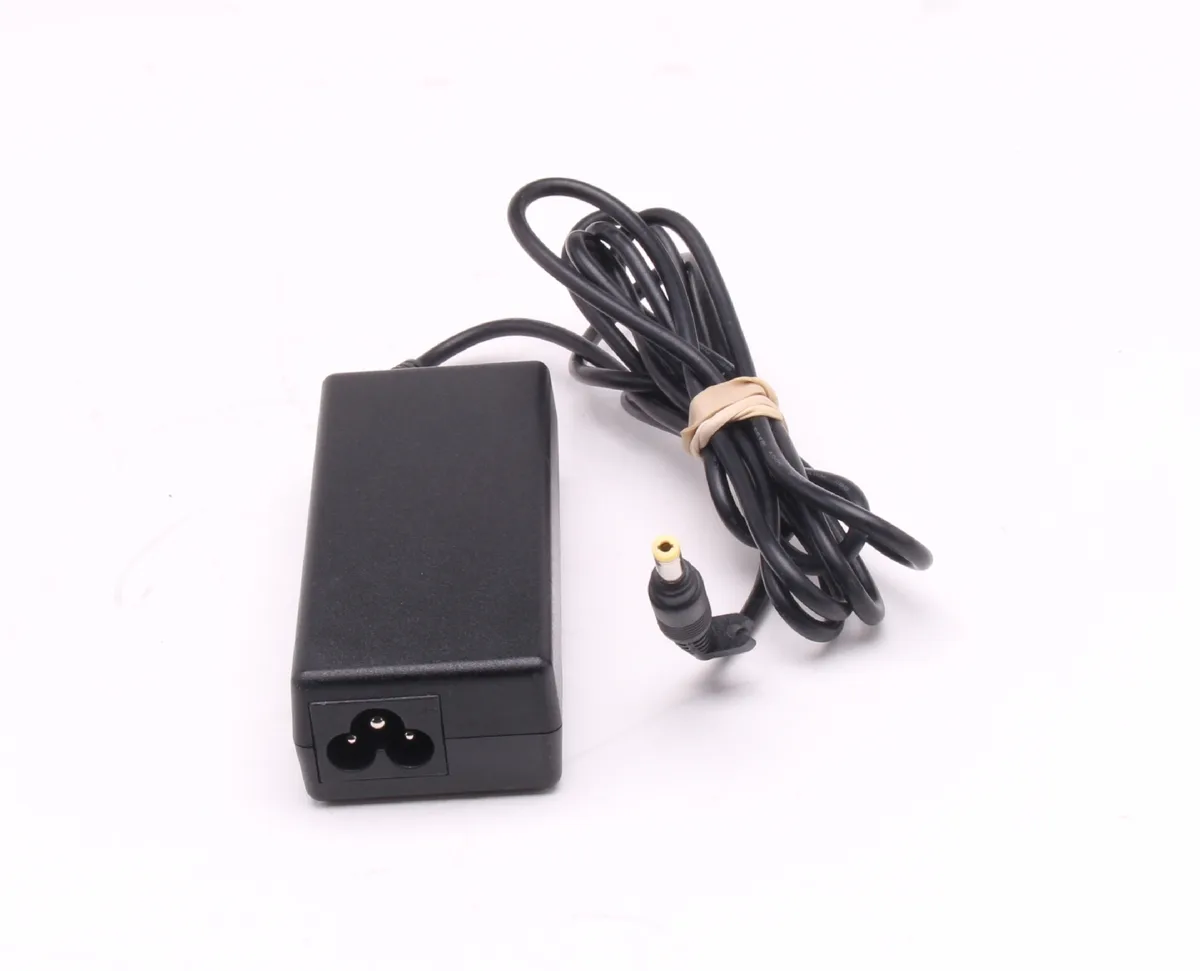 HP HP PA-1650-02HC 65 W 18.5 V Power Adapter — product photo