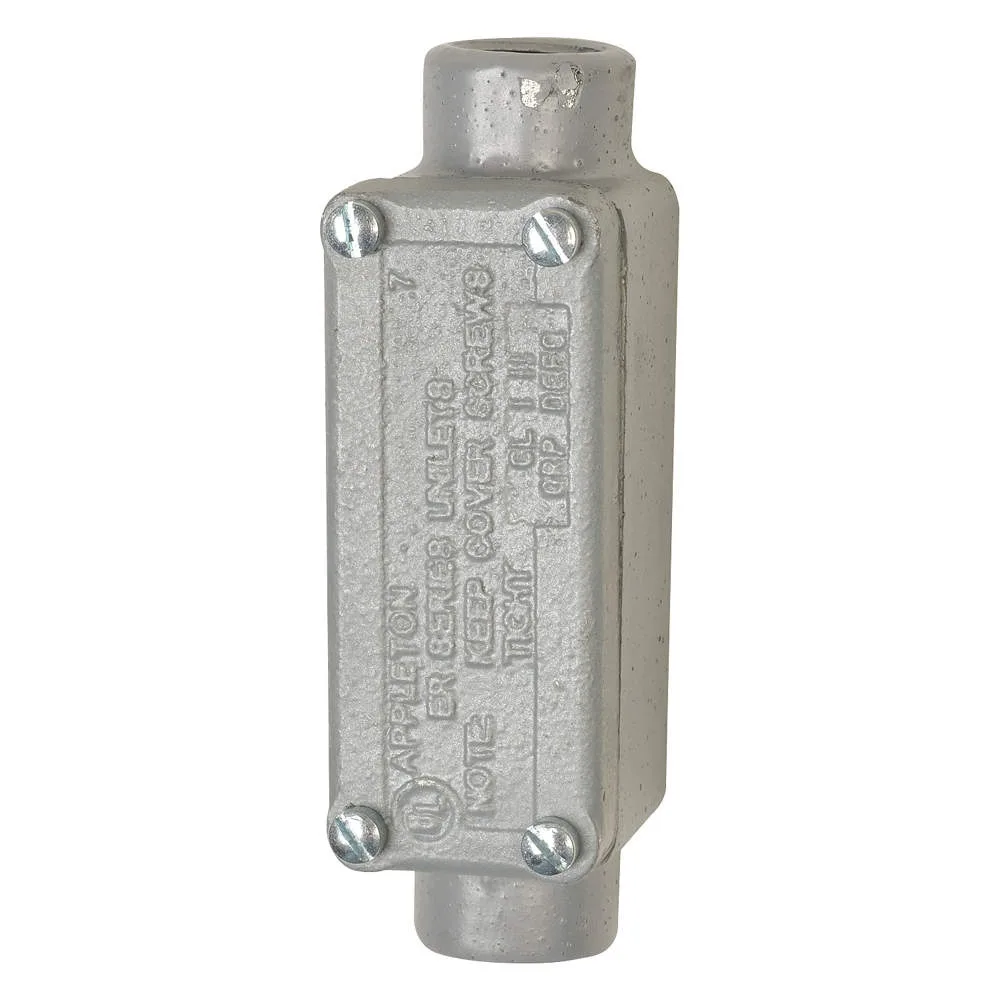 Gray iron conduit outlet body with threaded hubs and cover