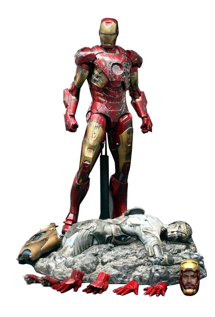 Hot Toys Hot Toys MMS196 Iron Man Battle Damaged Mark 7 Action Figure — product photo