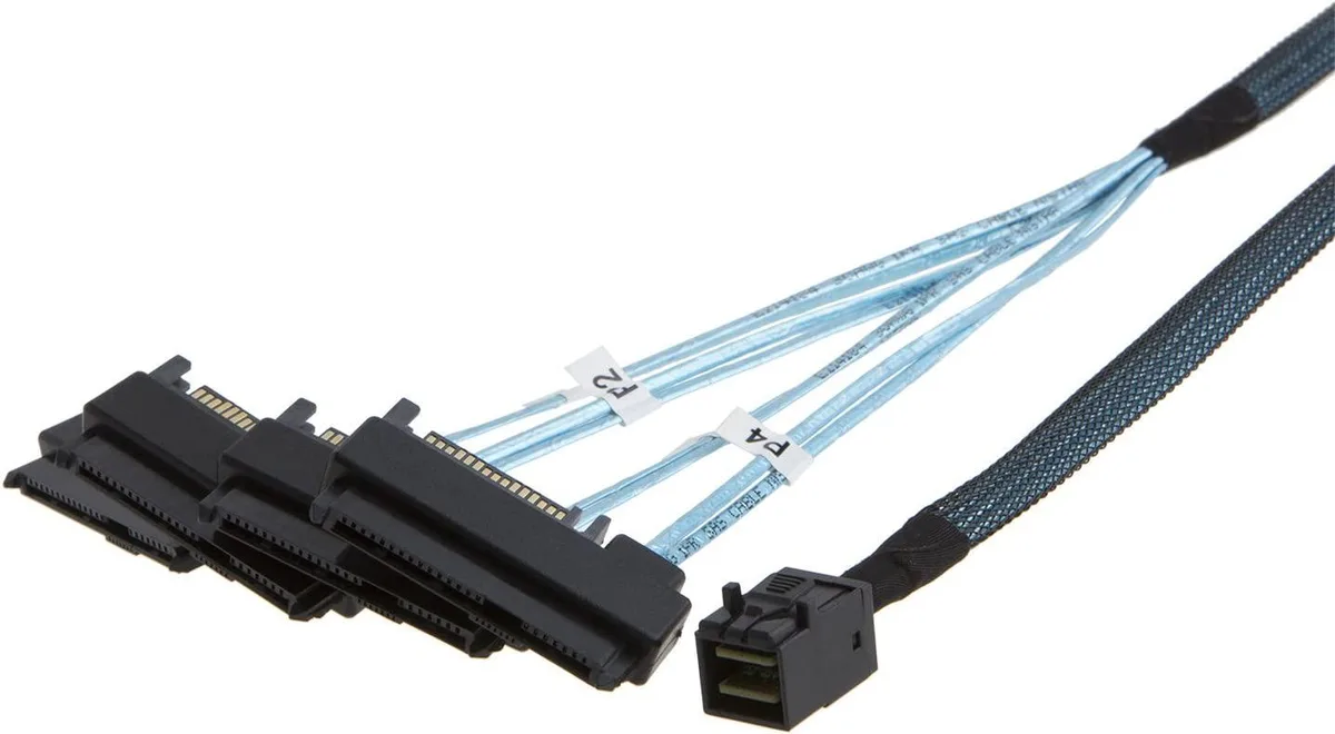 CableCreation CableCreation SFF-8643 to 4x SFF-8482 SAS cable 0.5m — product photo