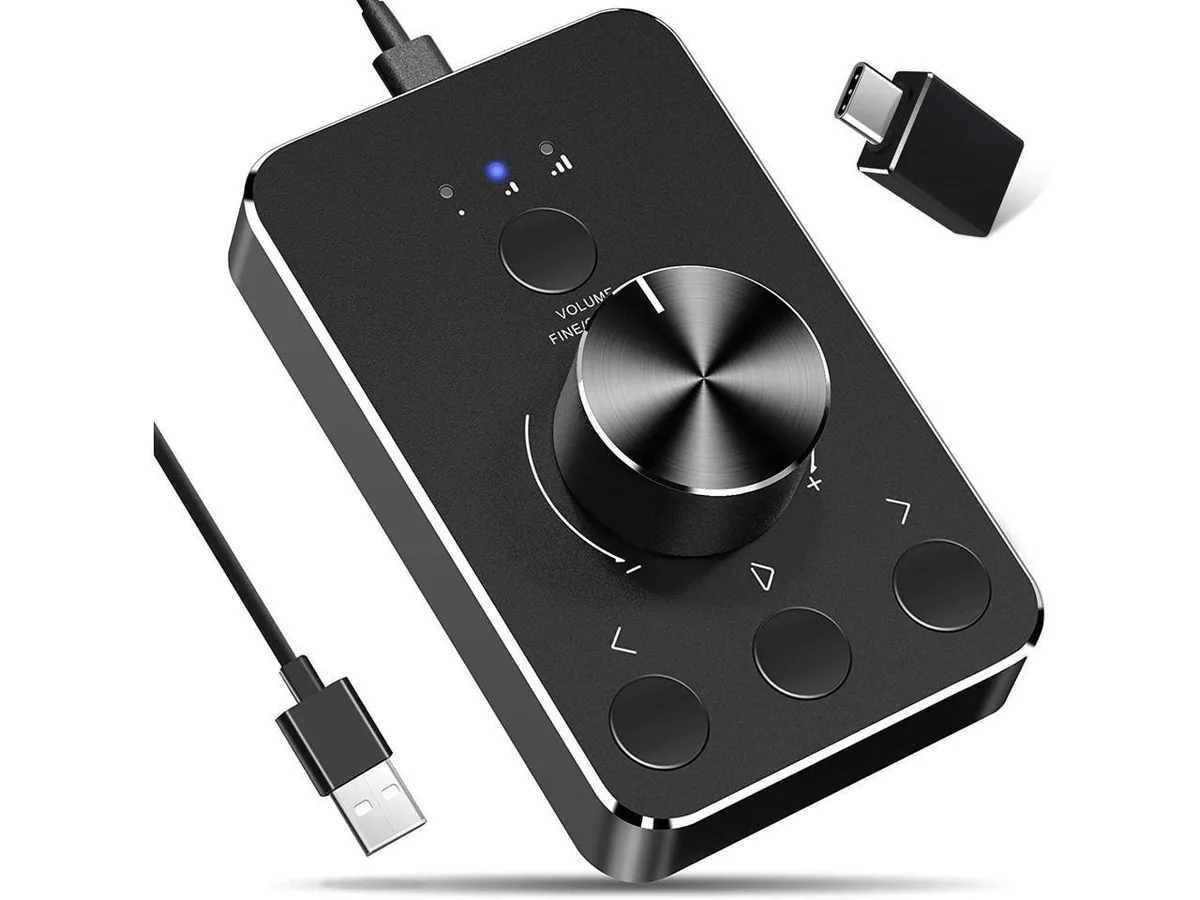Black aluminium multimedia knob, 97 by 61 by 17 millimetres, with USB-C cable