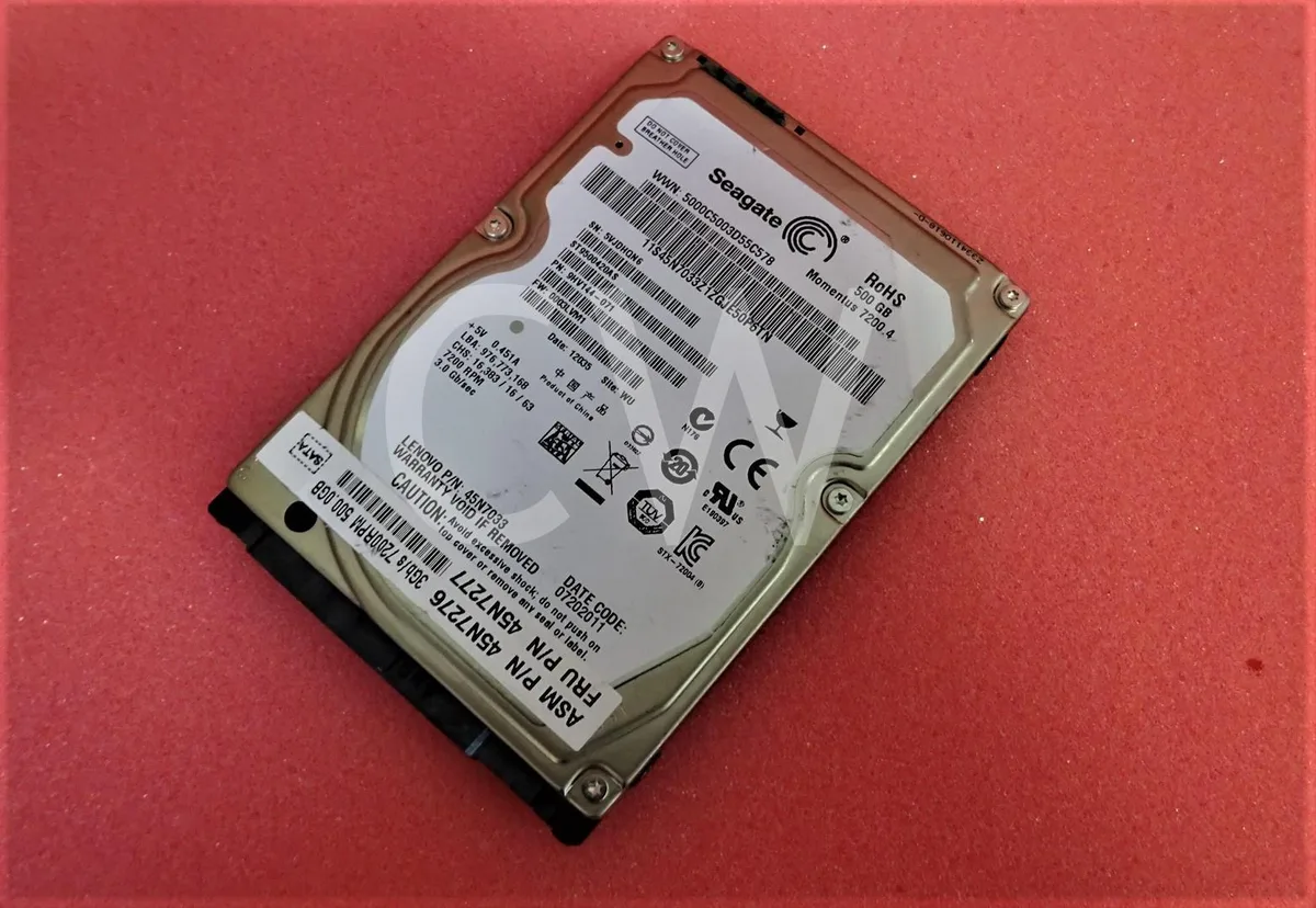 Seagate Seagate Momentus 7200.4 ST9500420AS 500GB 7200RPM 16MB 2.5" SATA internal hard drive — product photo