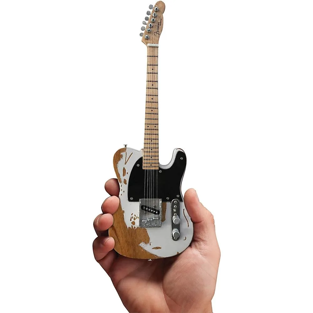 Axe Heaven Axe Heaven 244361 miniature guitar accessory — product photo