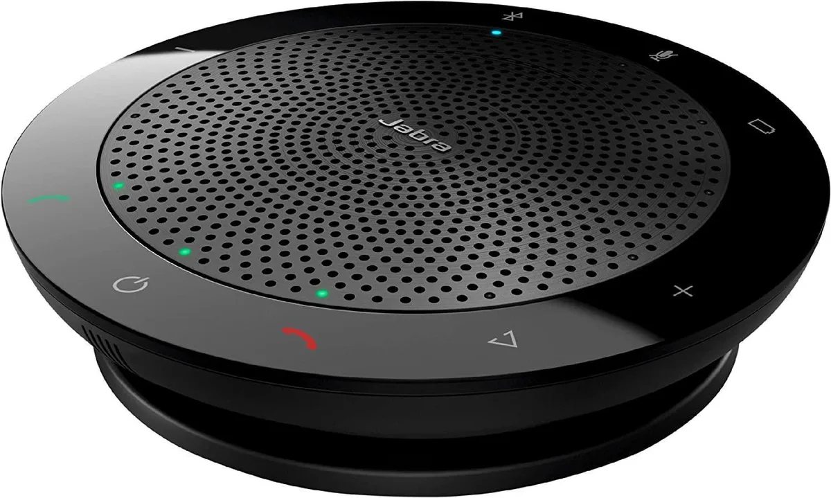 Round black speaker with 360 microphone, USB cable, carry case