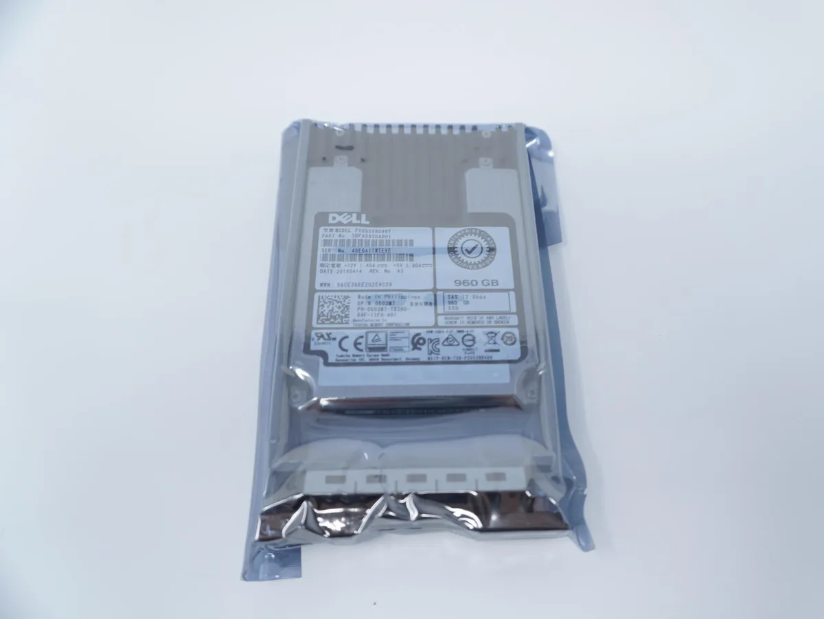 DELL DELL 503M7 960GB 2.5" SAS enterprise SSD Gen13 R-Tray — product photo