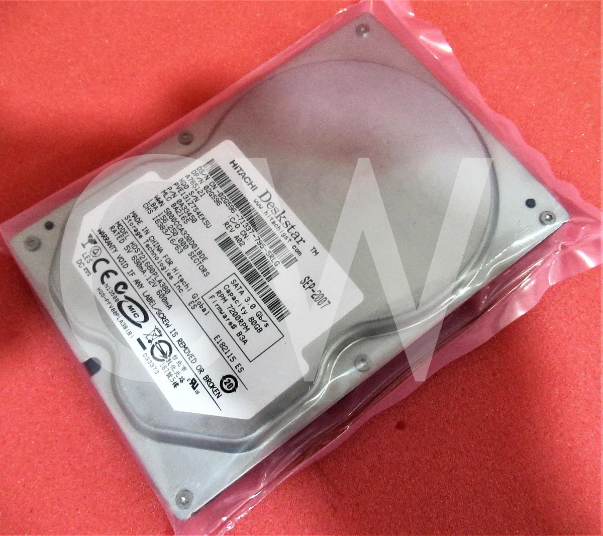 HGST HGST Deskstar HDS721680PLA380 80GB 7200RPM 3.5" SATA internal hard drive — product photo