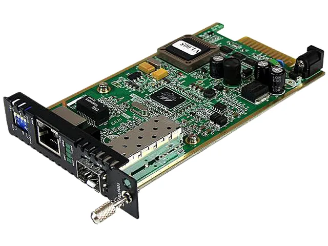 STARTECH STARTECH ET91000SFP2C SFP transceiver card module open slot Gigabit Ethernet fiber media converter — product photo