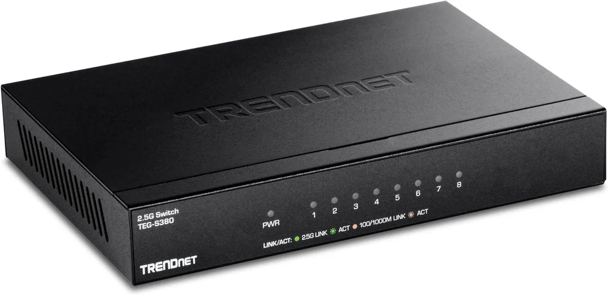 PISKEKAT PISKEKAT 8-Port 2.5G Unmanaged Switch 40Gbps Fanless Black — product photo