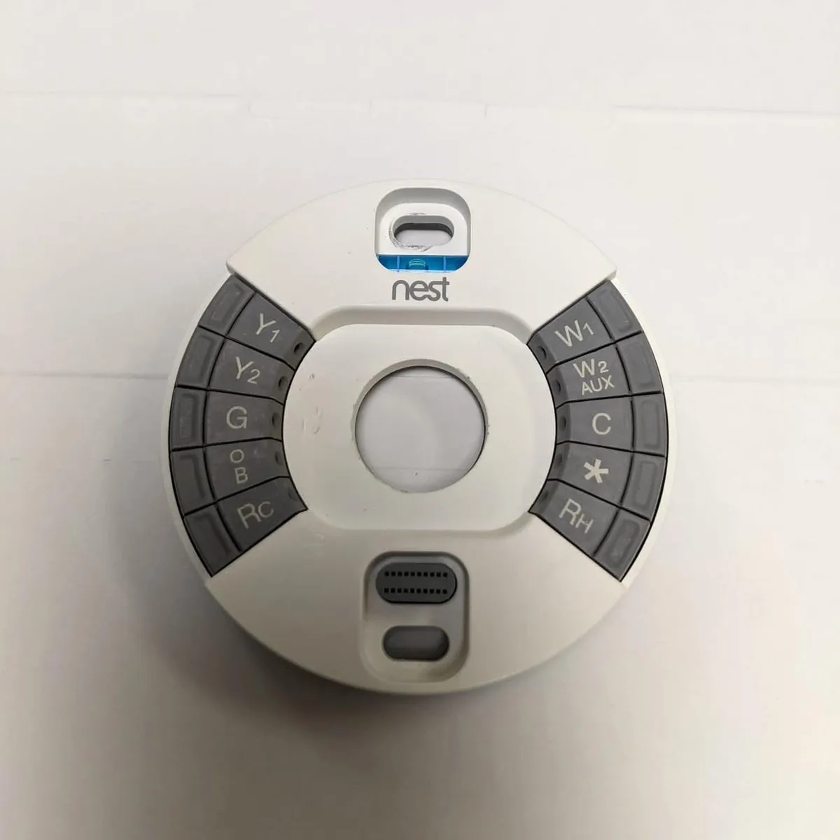 Google Google A0013 Nest 3rd Gen Thermostat Wire Base video accessory — product photo