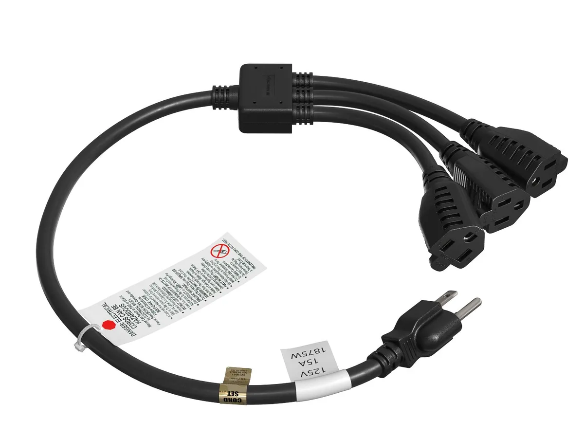 Cable Leader Cable Leader 24in NEMA 5-15P to 3x 5-15R Power Splitter Cord 14 AWG 15A 125V Black — product photo