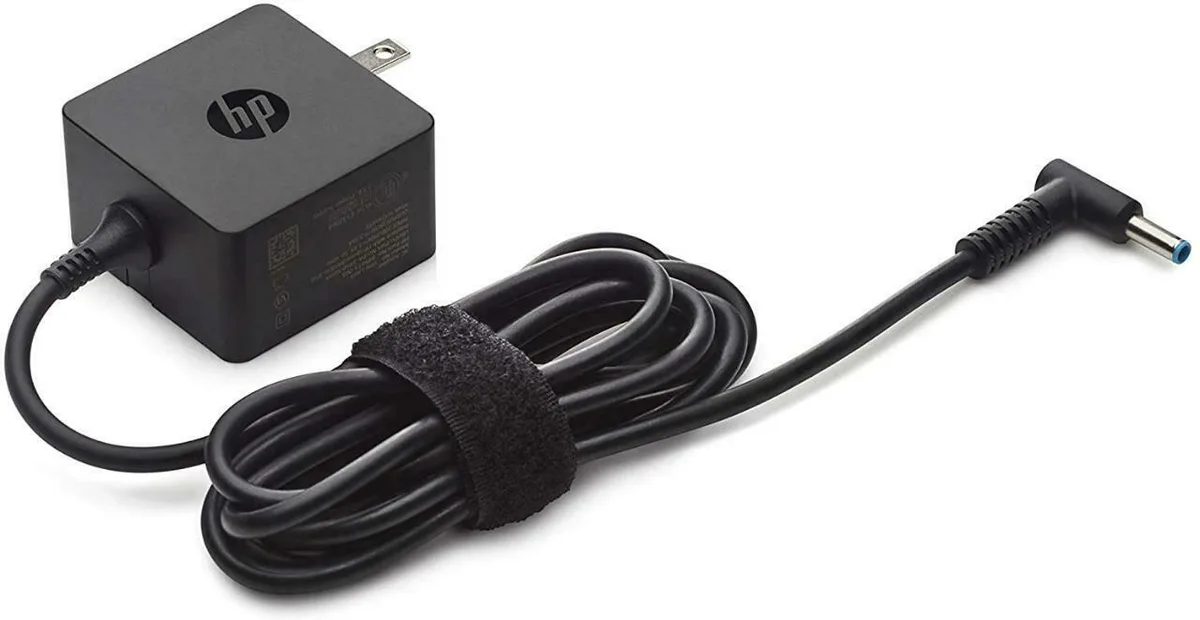 HP HP 4ME14AA#ABA 45W 4.5mm power adapter — product photo