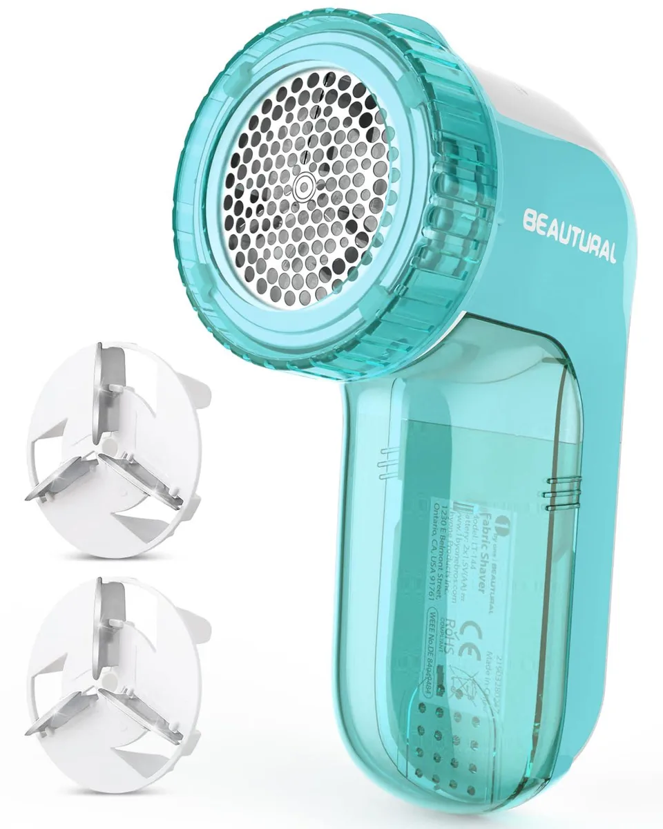 Aqua plastic fabric shaver with rounded finish, 3.9 by 2.5 by 6.1 inches