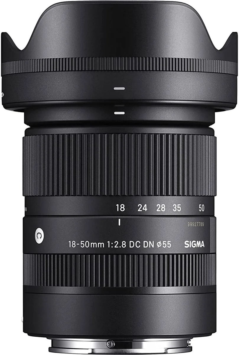 SIGMA SIGMA 18-50mm F2.8 DC DN Contemporary L-Mount camera lens — product photo